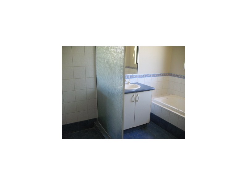 2 Barnsley Place, Broome WA 6725