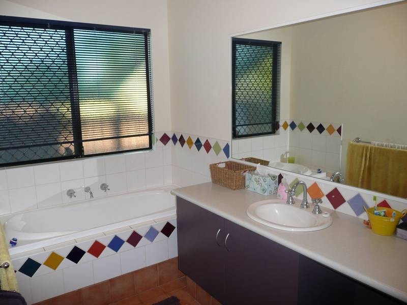 42 Kapang Drive, Broome WA 6725