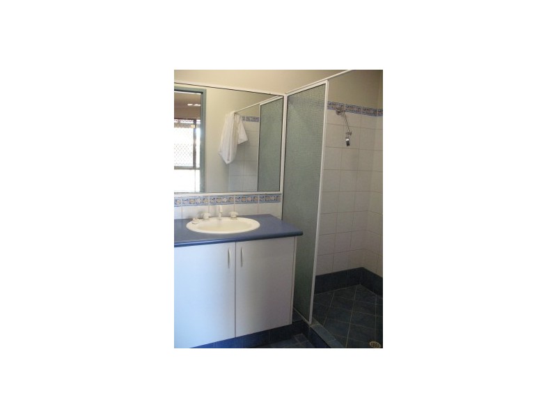 2 Barnsley, Broome WA 6725