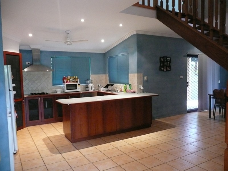 2/90 Herbert Street, Broome WA 6725