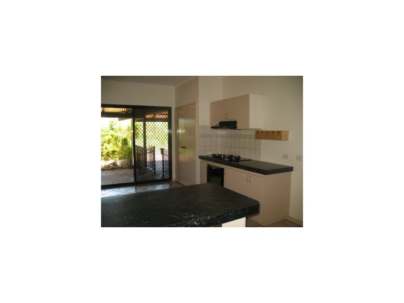 2 Smirnoff Place, Broome WA 6725