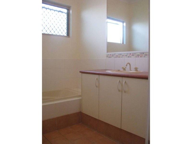 31 Bowerbird Loop, Broome WA 6725