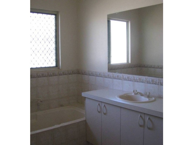 5 Manado Court, Broome WA 6725