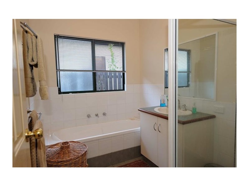 6 Planigale Loop, Djugun WA 6725