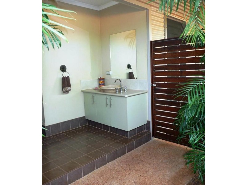 12 Lapwing Loop, Djugun WA 6725