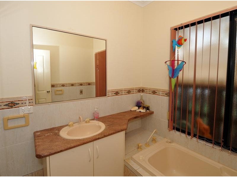 6 Goshawk Loop, Djugun WA 6725