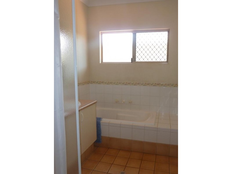 42 Planigale Loop, Djugun WA 6725