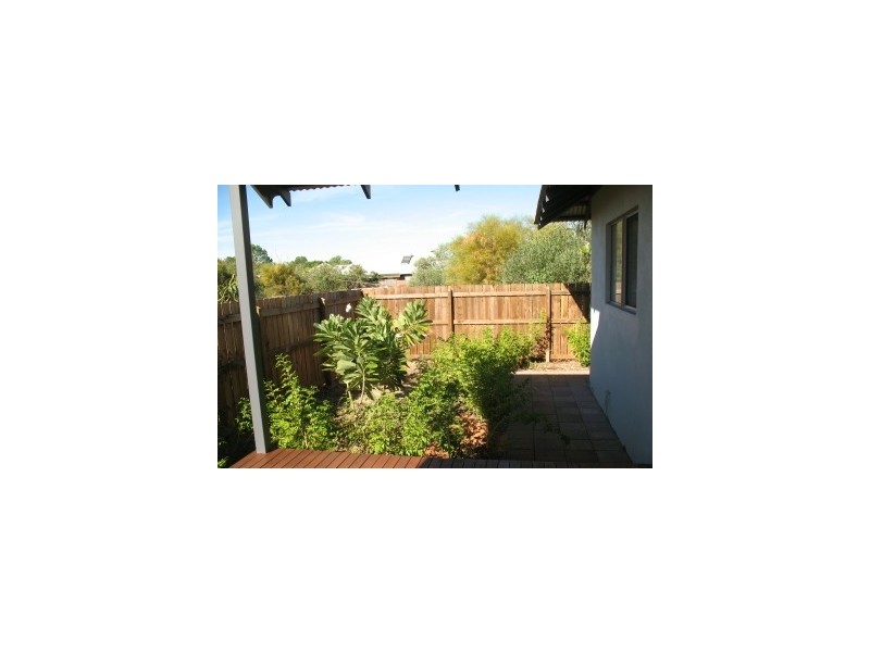 12B Pelcan Gardens, Broome WA 6725