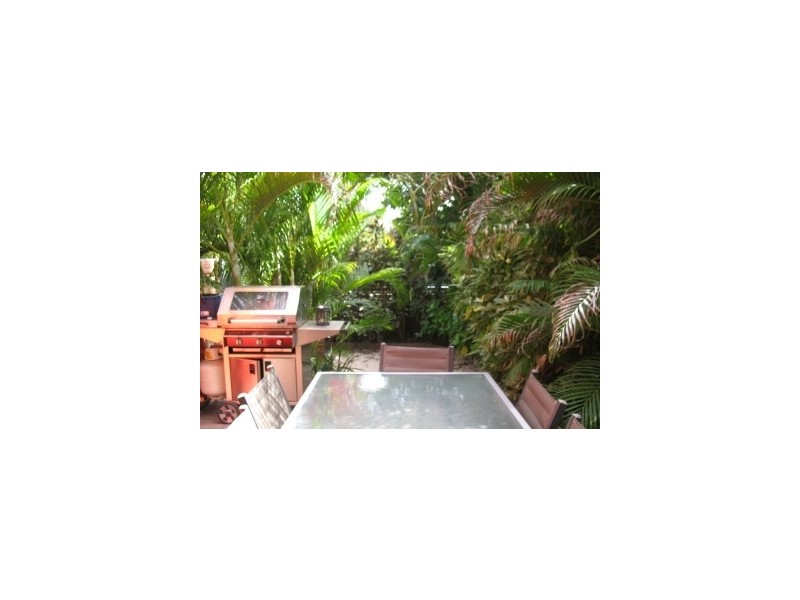 6/7 Bagot Street, Broome WA 6725