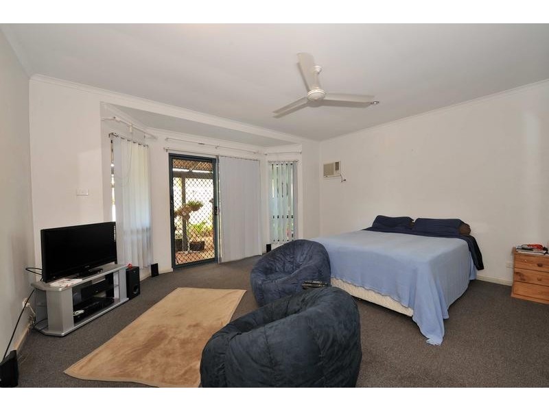 8 Knot Grove, Djugun WA 6725