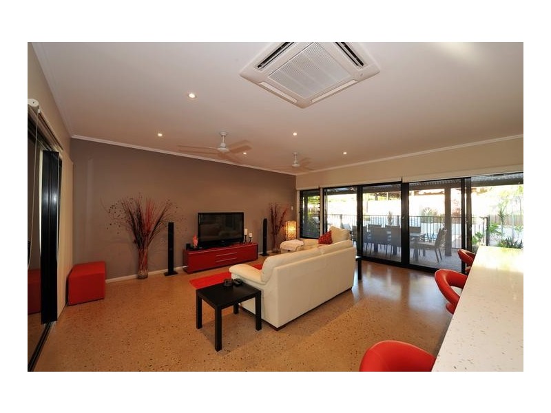 15 Barrgana Road, Cable Beach WA 6726