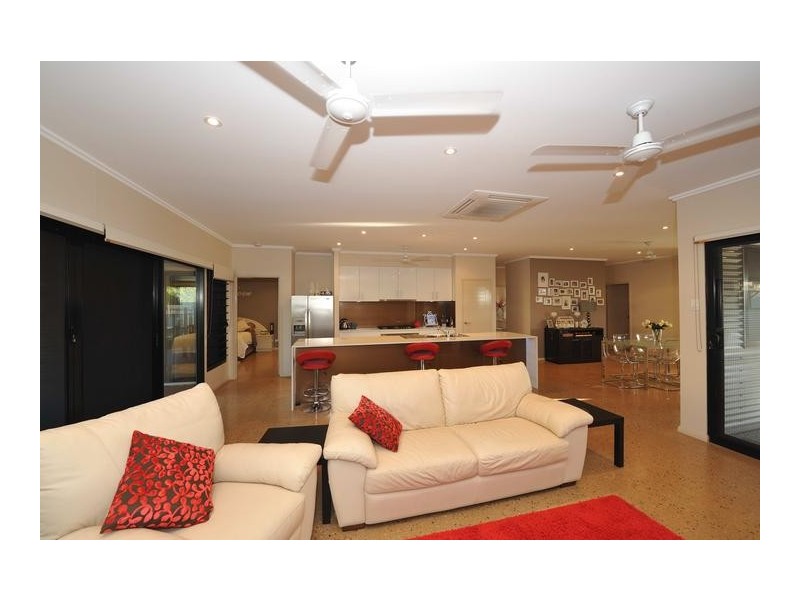 15 Barrgana Road, Cable Beach WA 6726