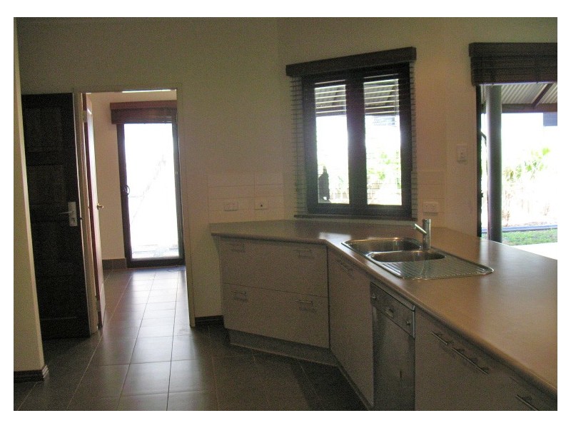 6 Pelcan Gardens, Broome WA 6725