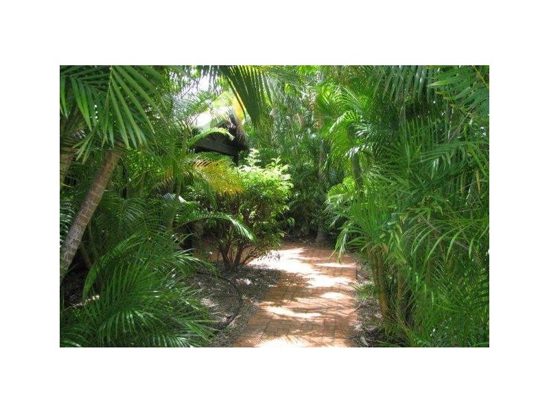 11 De Pledge Way, Cable Beach WA 6726