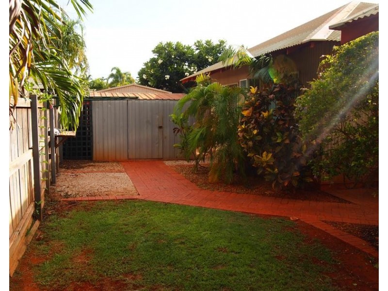 8 Smirnoff Place, Cable Beach WA 6726