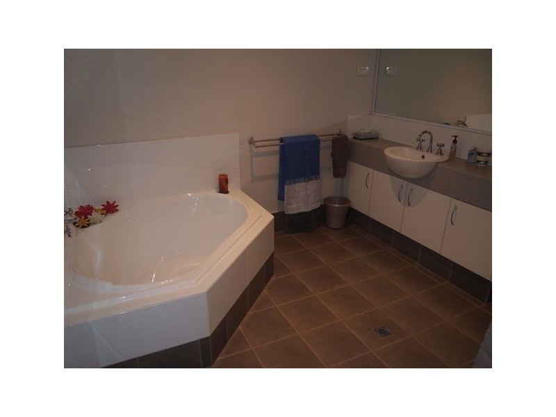 42 Spoonbill Avenue, Djugun WA 6725