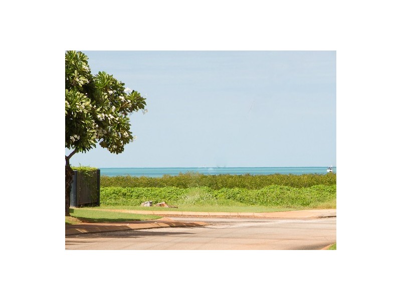 42 Carnarvon Street, Broome WA 6725