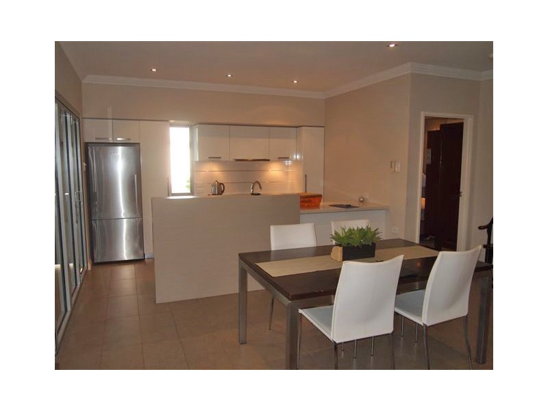 1/7 Haas Street, Broome WA 6725