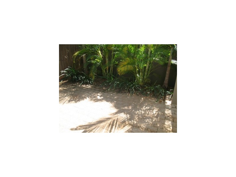 1/7 Haas Street, Broome WA 6725