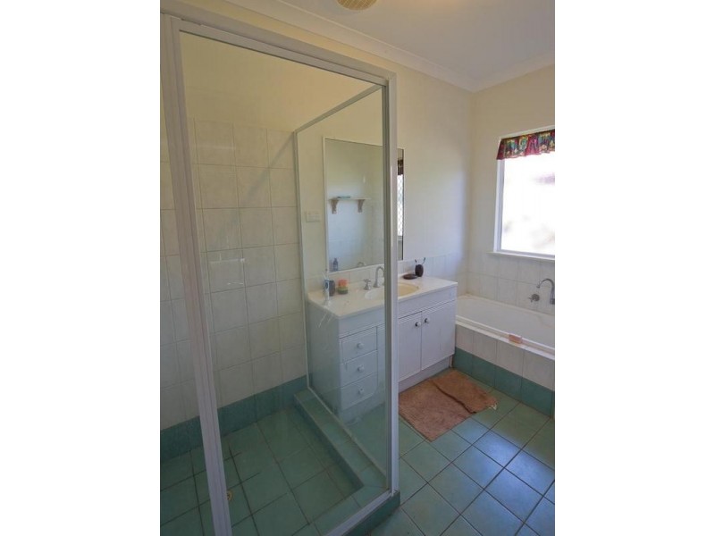 42 Godwit Crescent, Djugun WA 6725