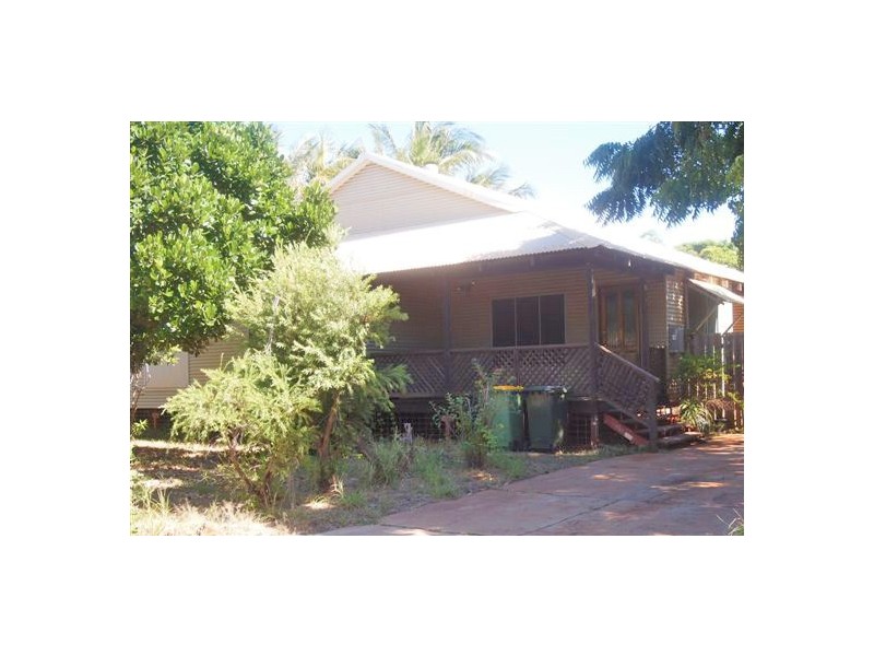 3 Manado Court, Cable Beach WA 6726