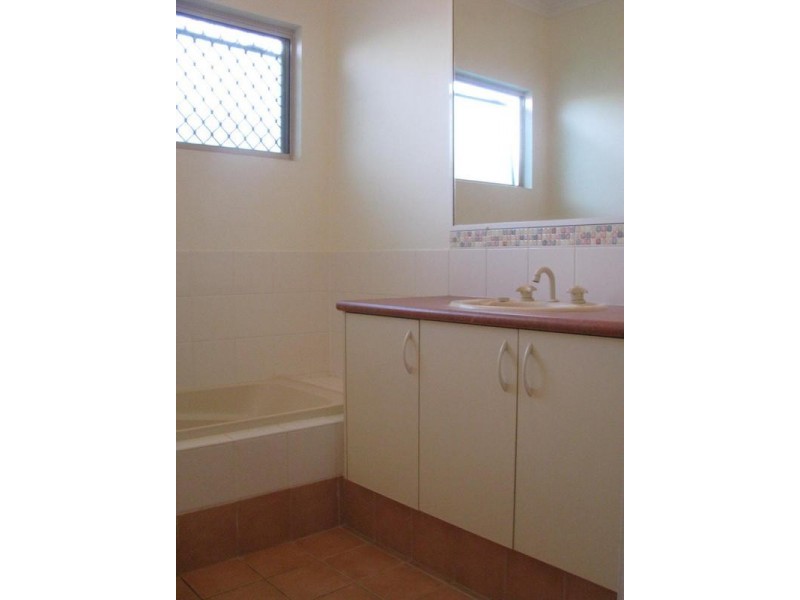 31 Bowerbird Loop, Djugun WA 6725