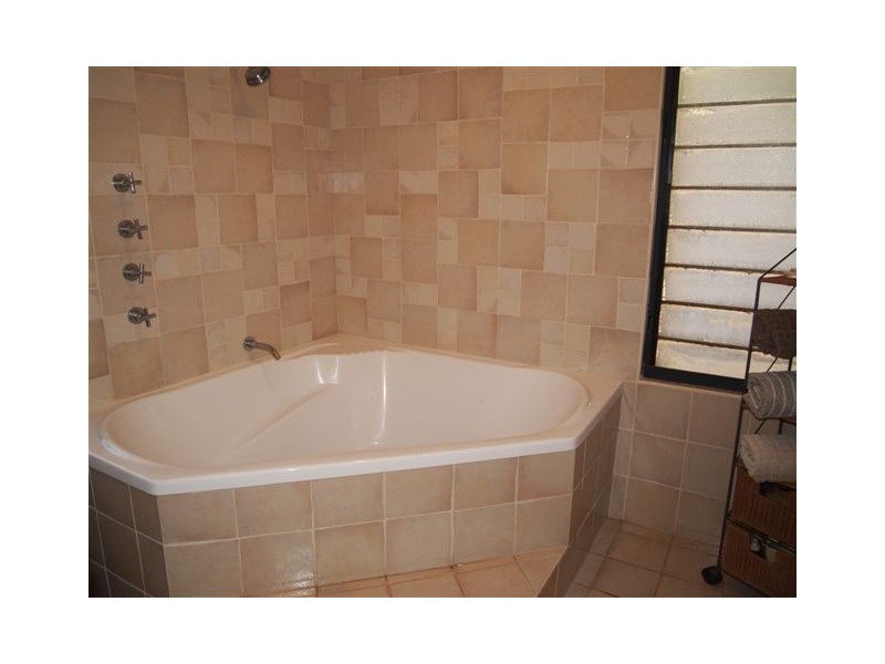 52 Lullfitz Drive, Cable Beach WA 6726