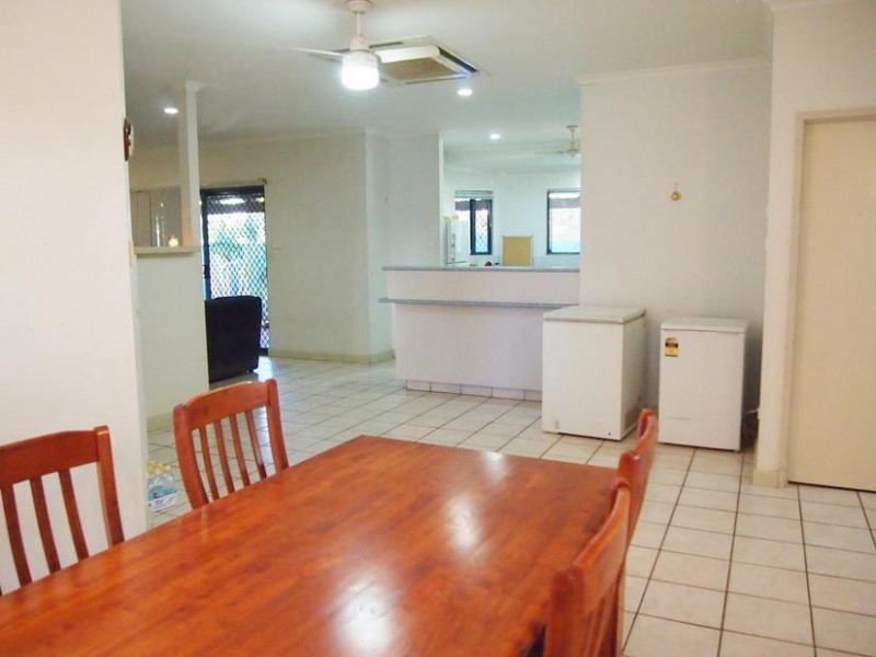 8 Knot Grove, Djugun WA 6725