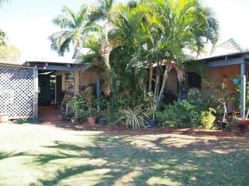 8 Knot Grove, Djugun WA 6725