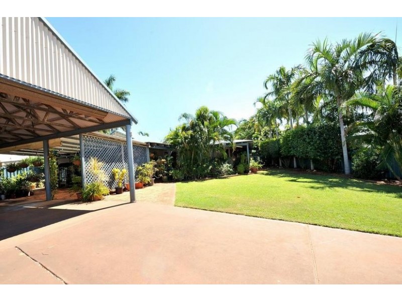 8 Knot Grove, Djugun WA 6725