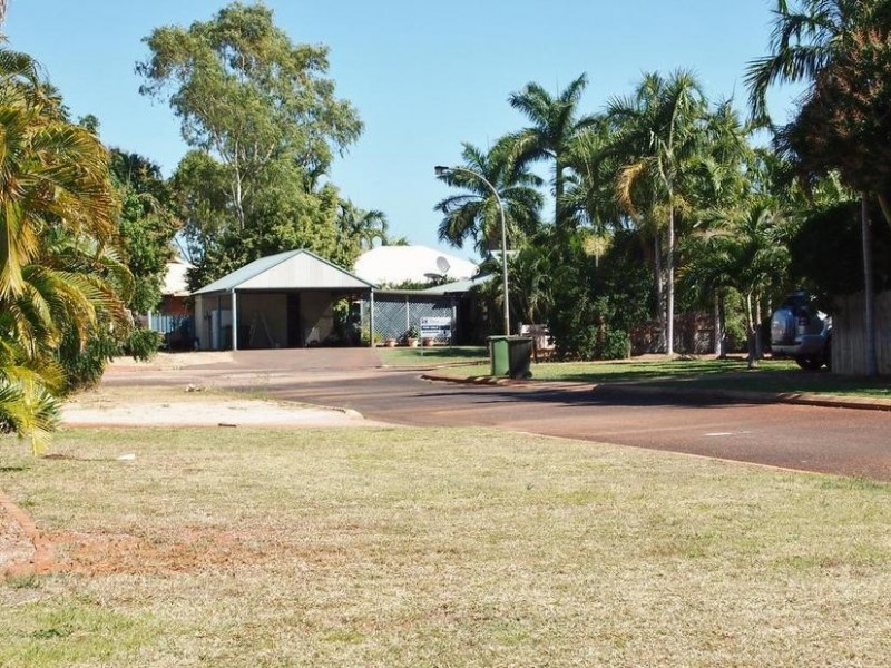 8 Knot Grove, Djugun WA 6725