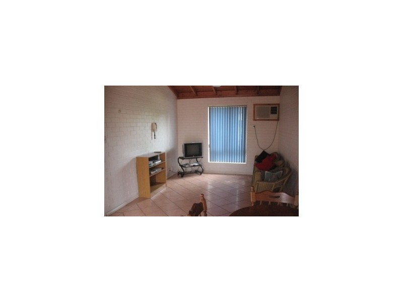 30/1 Charles, Broome WA 6725