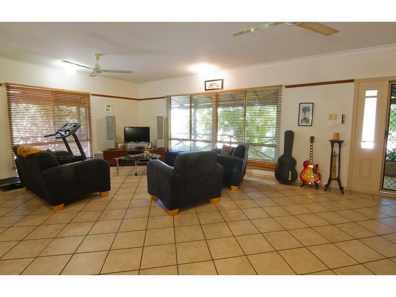 11 De Pledge Way, Cable Beach WA 6726