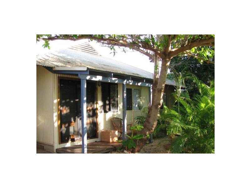 9 Barnsley Place, Cable Beach WA 6726