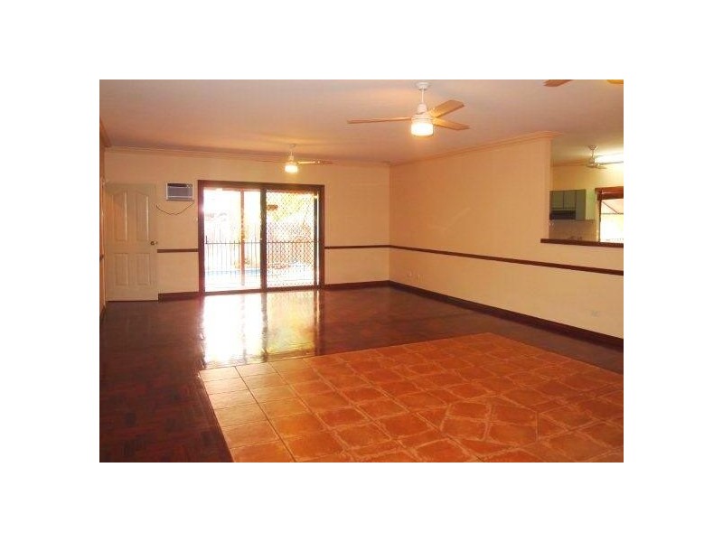 1/2 Smirnoff Place, Cable Beach WA 6726