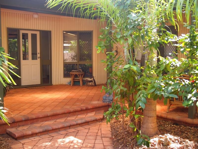 6 Winckel Court, Cable Beach WA 6726