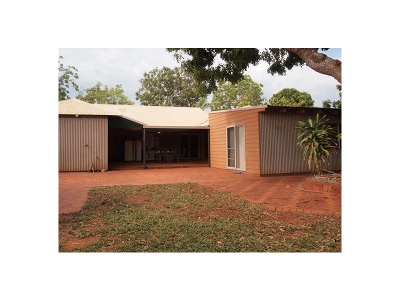 2 Crocker Way, Cable Beach WA 6726