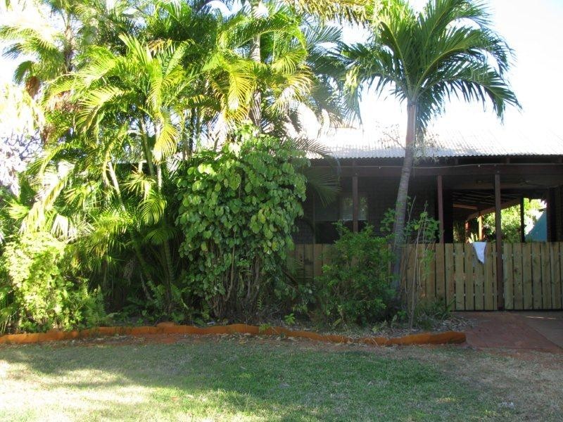 8B Hawkes Place, Cable Beach WA 6726