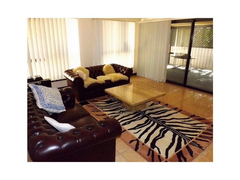 1/8 Seko Place, Cable Beach WA 6726