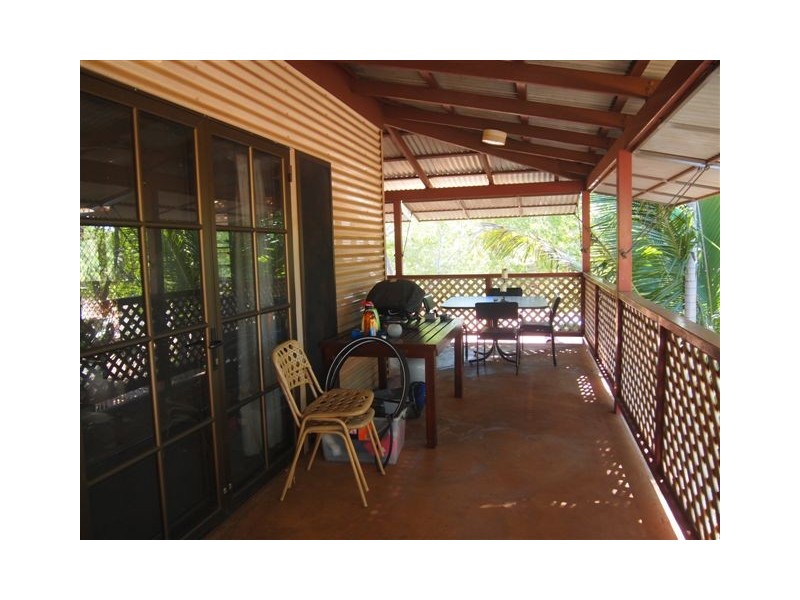 8/18 Weld Street, Broome WA 6725