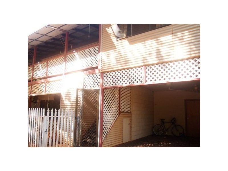 8/18 Weld Street, Broome WA 6725