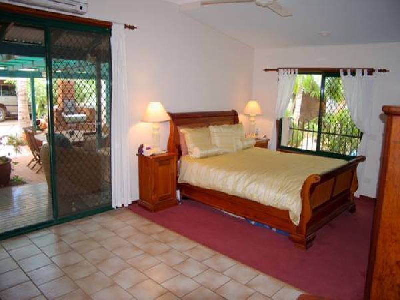 13 Clementson Street, Broome WA 6725