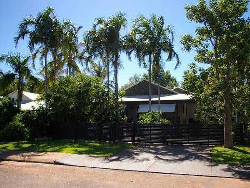 15 Charles Road, Broome WA 6725