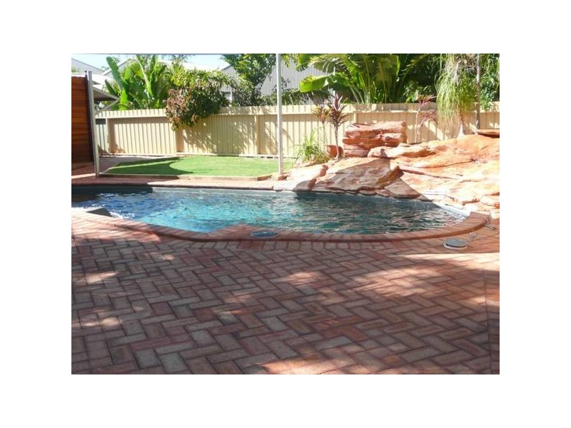 16 Charles Road, Broome WA 6725