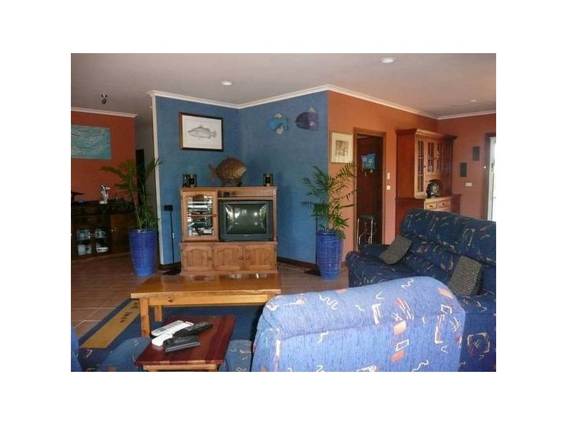 16 Charles Road, Broome WA 6725