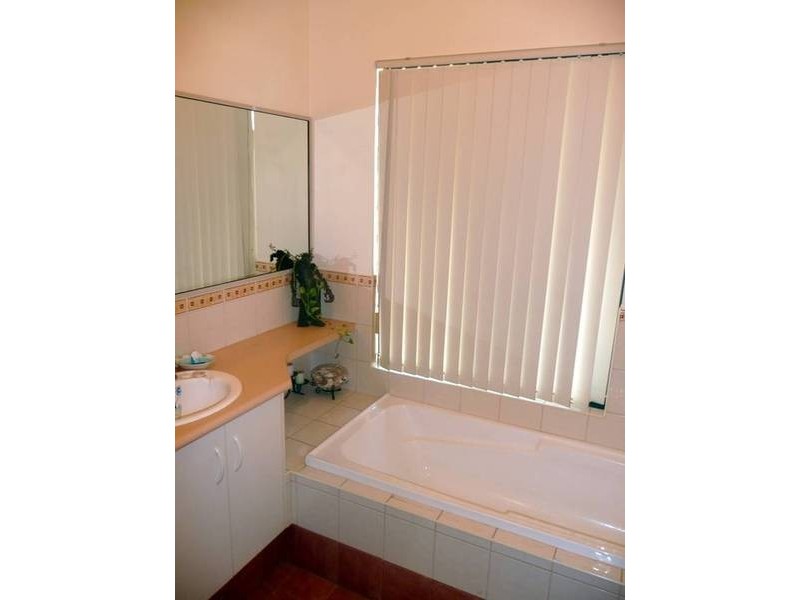 11 Spoonbill Ave, Broome WA 6725