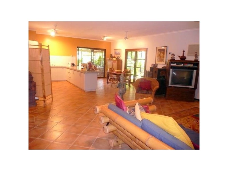 5 Leichhardt Place, Broome WA 6725