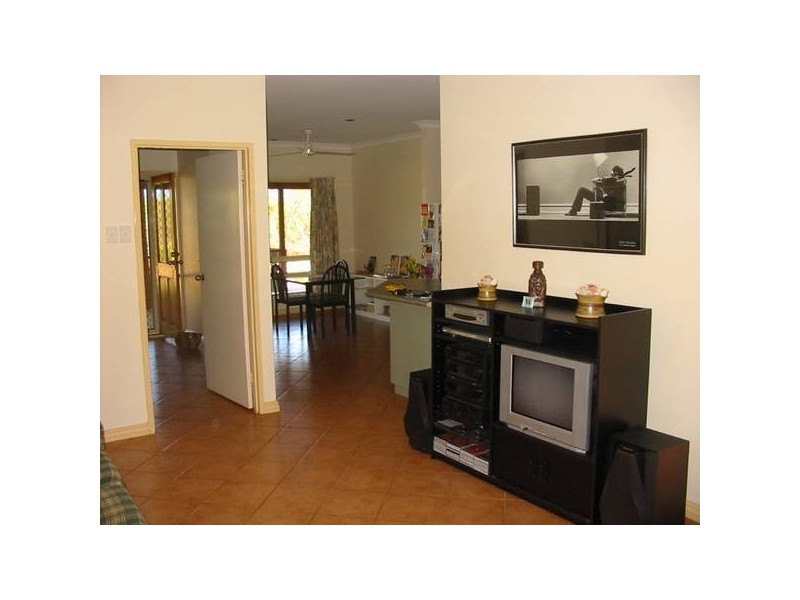 8 Smirnoff Place, Broome WA 6725