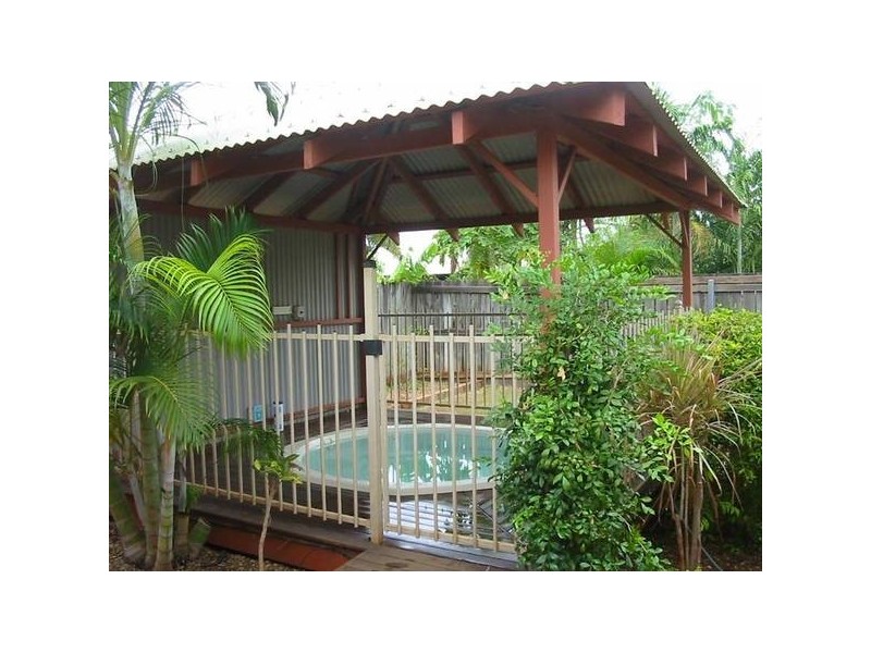 8 Sminroff Place, Broome WA 6725