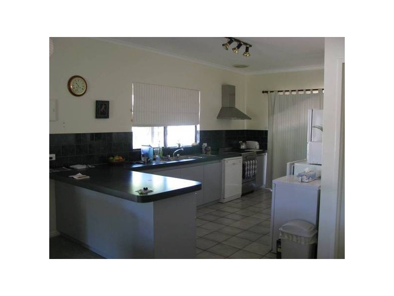 7 Sahanna Road, Broome WA 6725